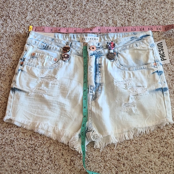 PacSun Bullhead shorts, high rise distressed NWT - Picture 6 of 14